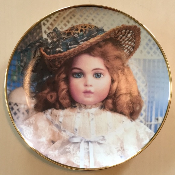 Franklin Mint Hanau Doll Museum Plates (Lot of 5) Cute yet Creepy Dolls Vintage - Picture 7 of 12